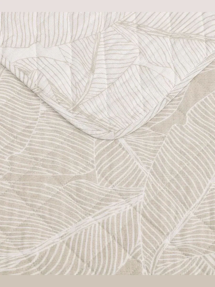 Комплект стеганого покрывала Pebble Palms Cotton Reversible 3-Piece Quilt Set Tommy Bahama Home — изображение 4 из 7