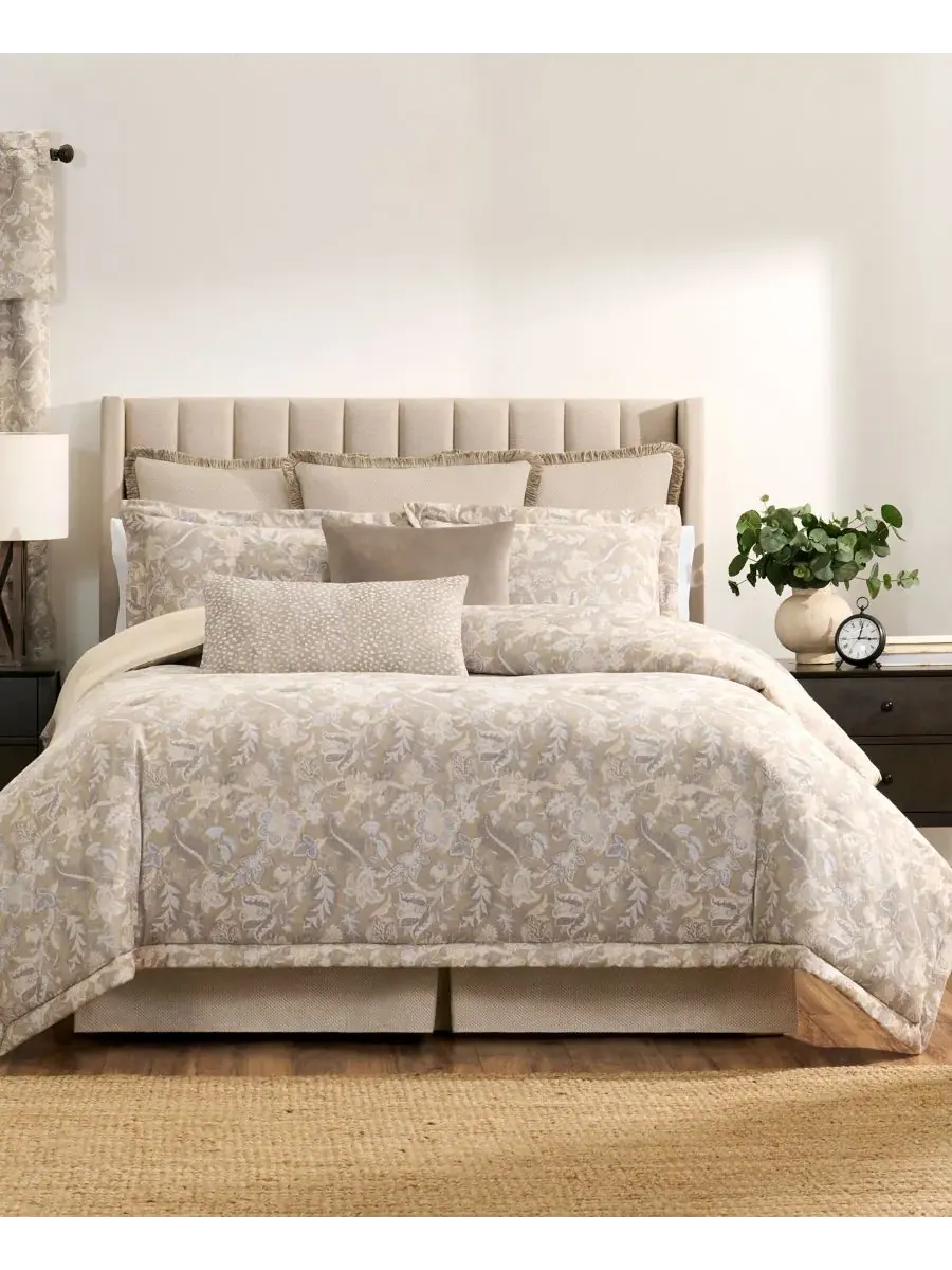 Комплект постельного белья Hannah Floral из 4 предметов