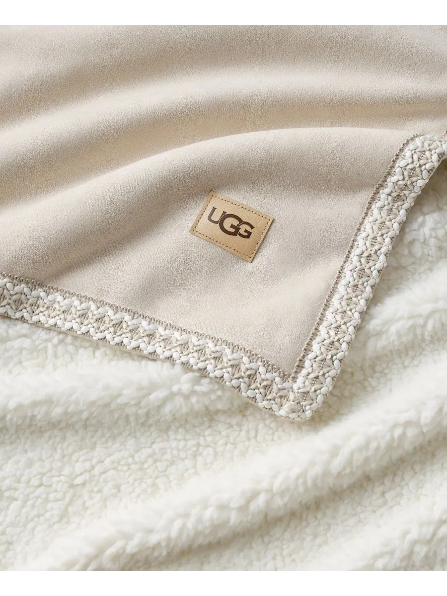 Плед Kirkwood UGG Braid Throw, 50" x 70" — изображение 5 из 9, березовый