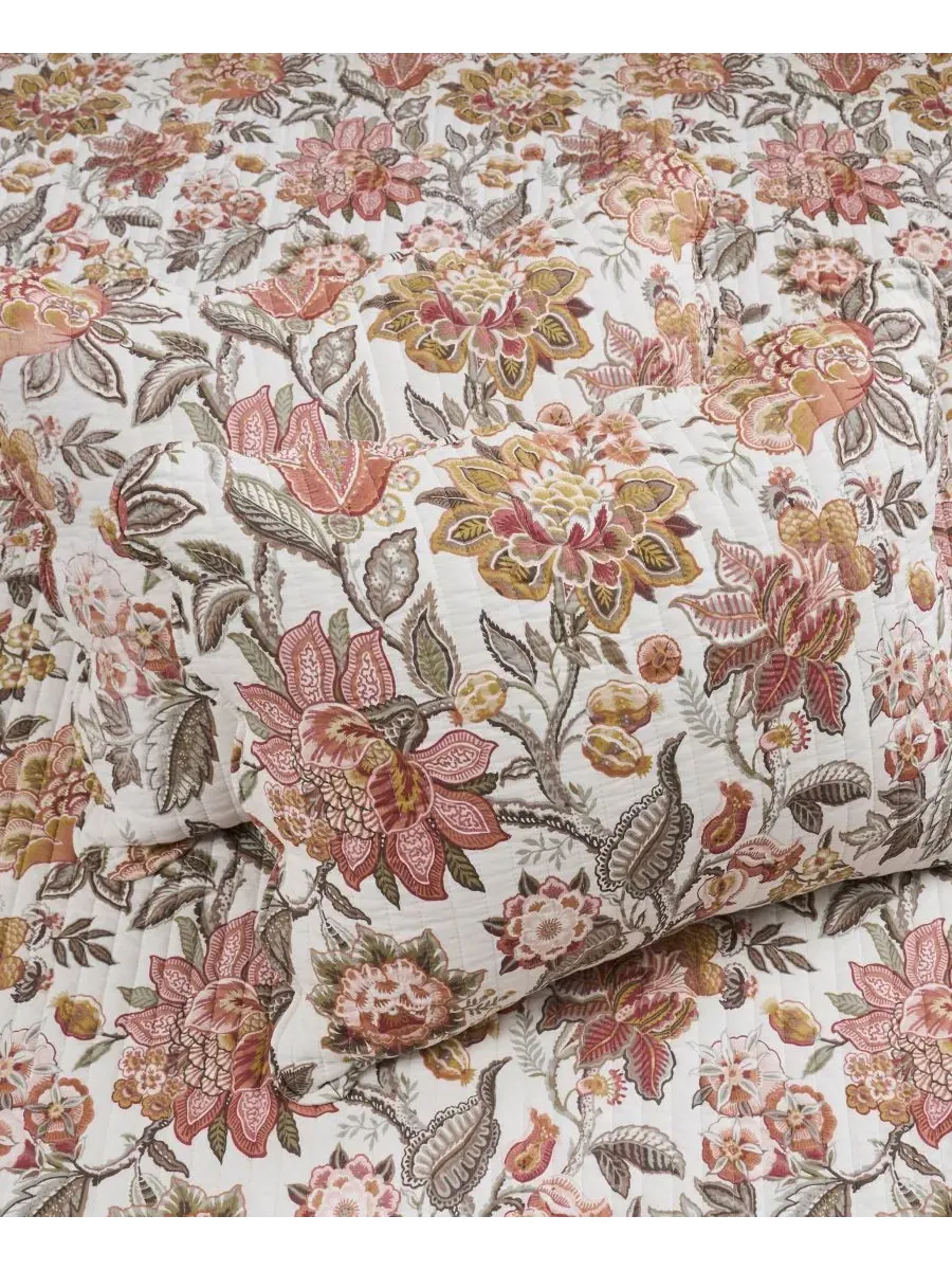 Комплект стеганого покрывала Blair Reversible, 3 предмета, King/California King Levtex Home — изображение 2 из 5, красный