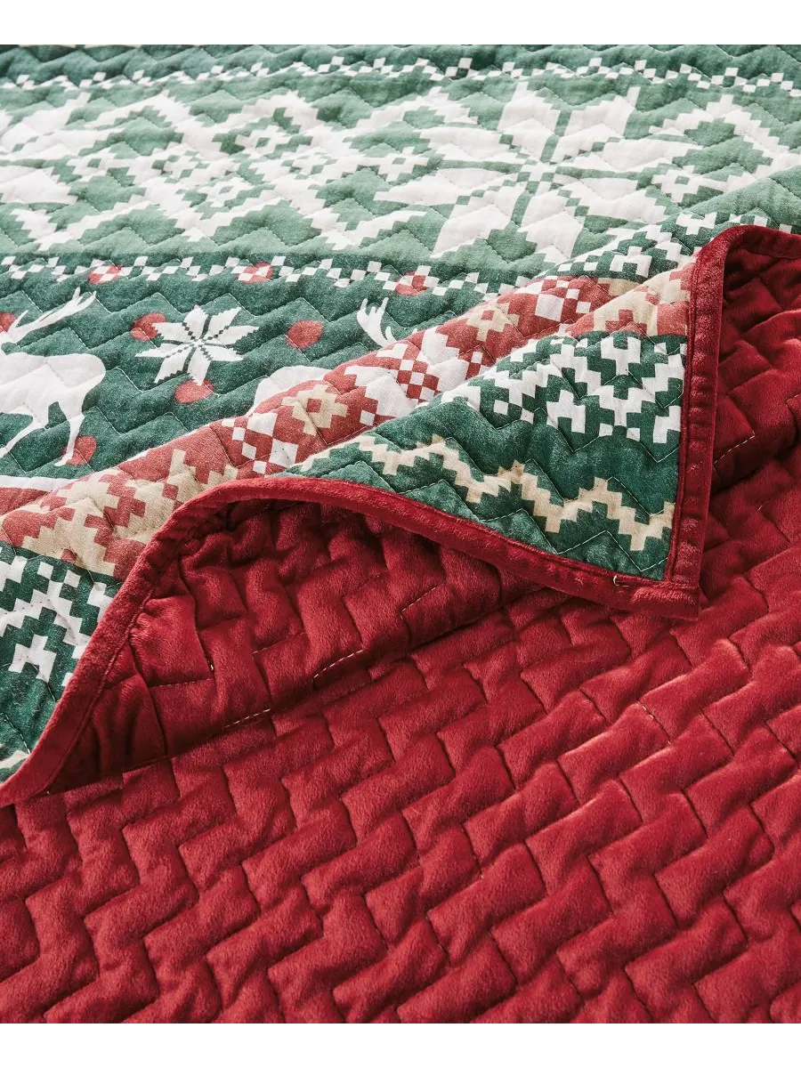 Комплекты стеганых одеял с бархатной отделкой в стиле «Фэр-Айл» Greenland Home Fashions — изображение 4 из 4, красный