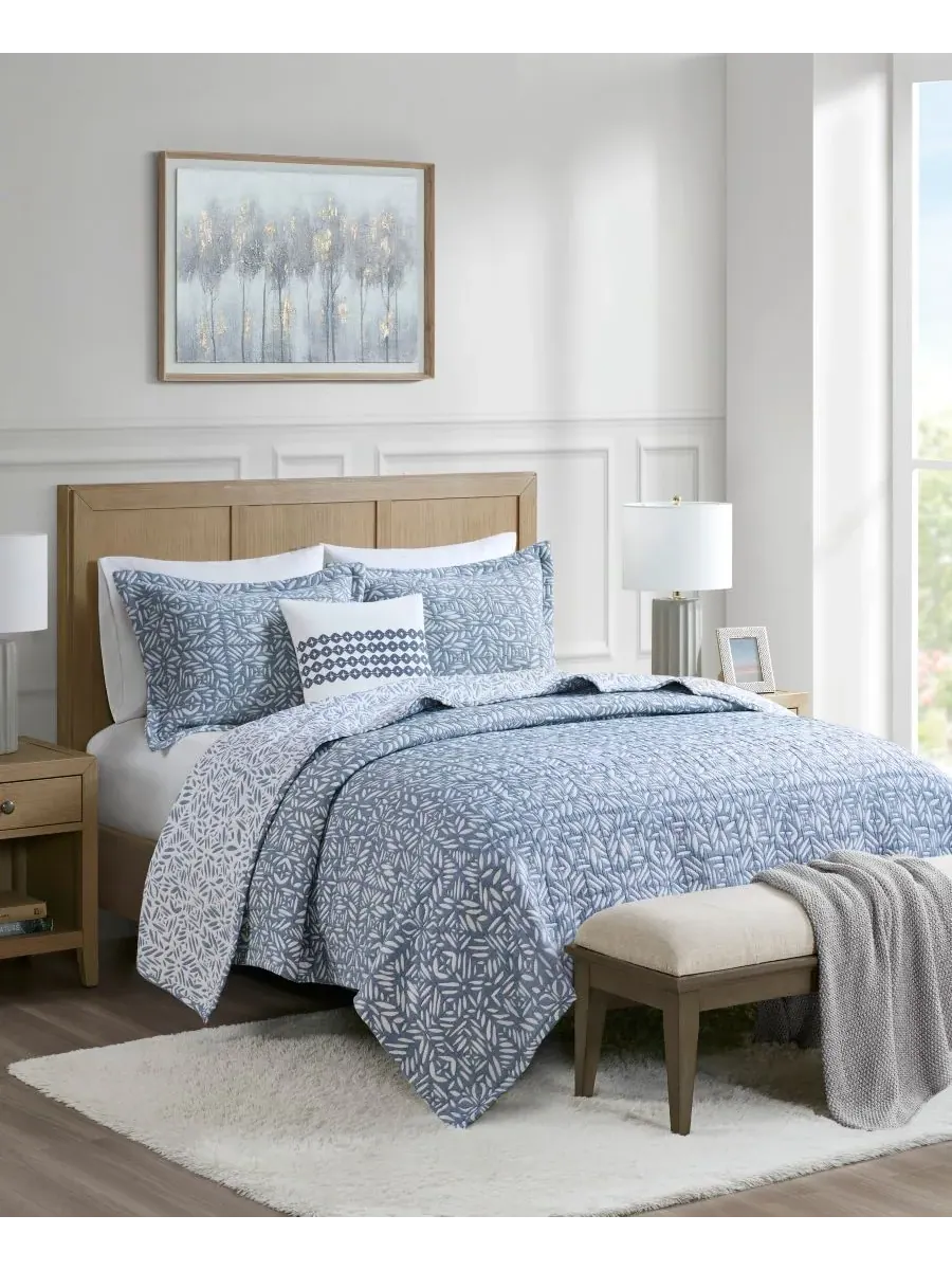 Комплект из 4 двусторонних покрывал Harmony Oversized Matelasse, размер King/California King — изображение 3 из 10, синий