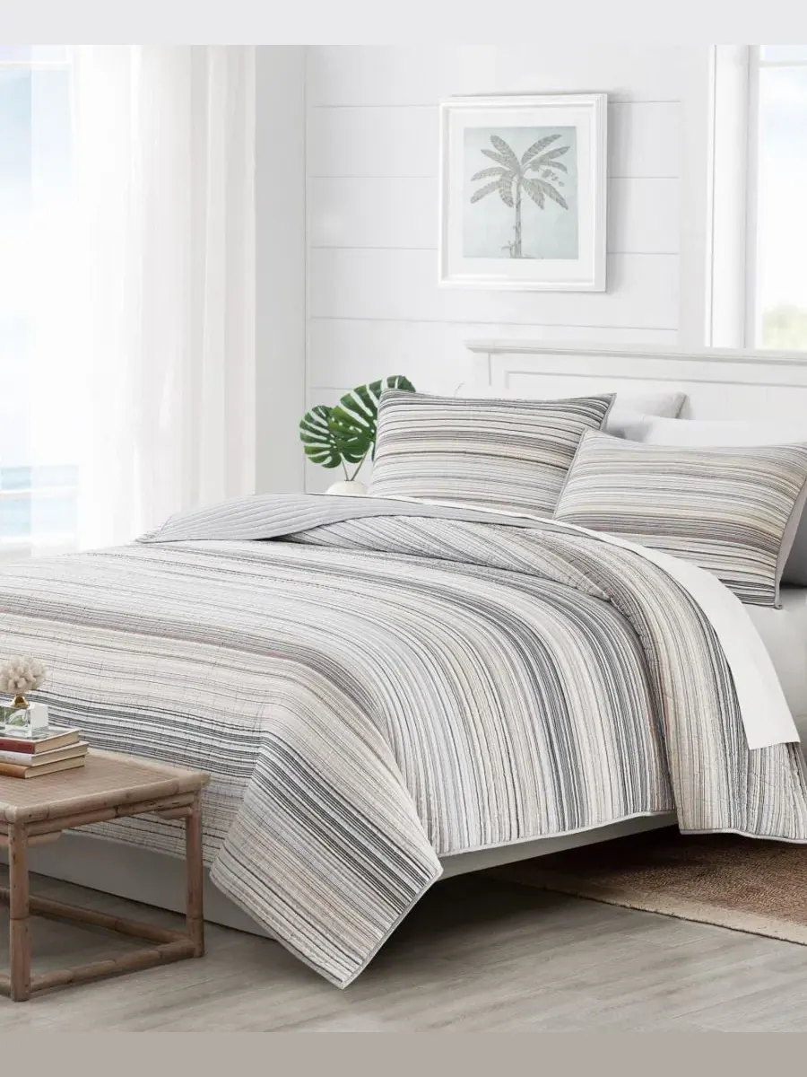 Набор стеганых покрывал Navarre Yarn Dye Stripe Oceanfront Resort — изображение 5 из 6, мульти
