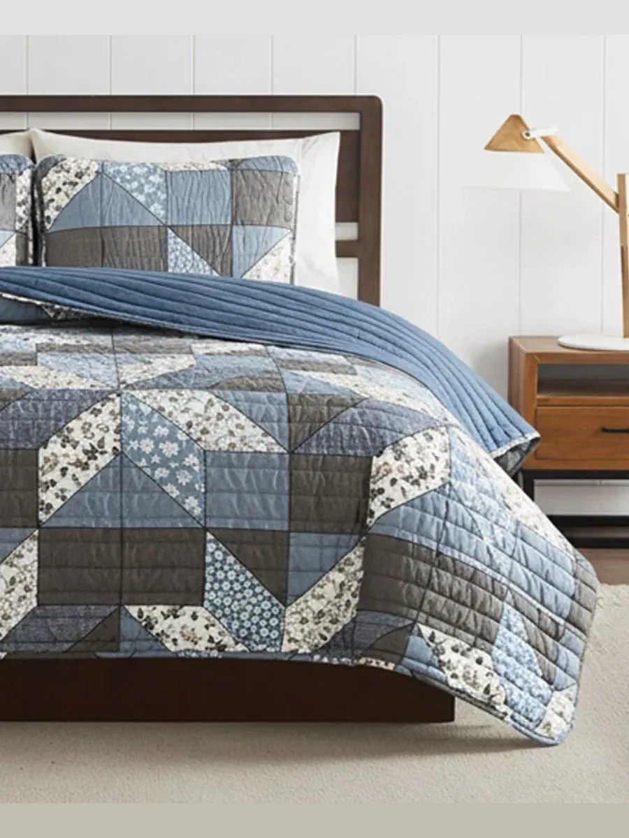 Комплект стеганых одеял Jianna Patchwork Reversible 3-Pc. Quilt Sets, King Lucky Brand — изображение 2 из 9, синий