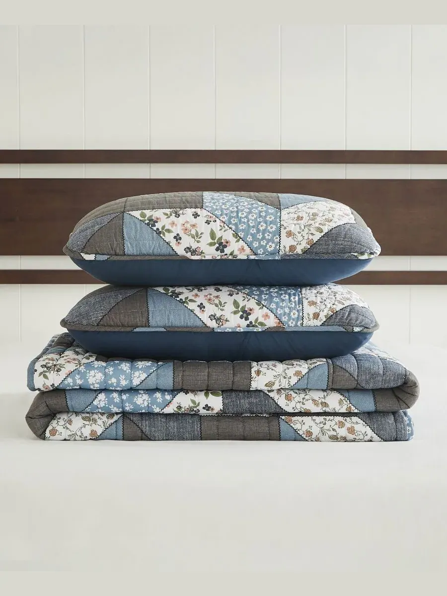 Комплект стеганых одеял Jianna Patchwork Reversible 3-Pc. Quilt Sets, King Lucky Brand — изображение 5 из 9, синий