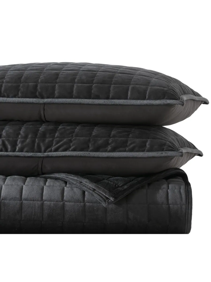 Комплект постельного белья Diamond Velvet из 3 предметов, размер Queen Vera Wang — изображение 2 из 5, черный