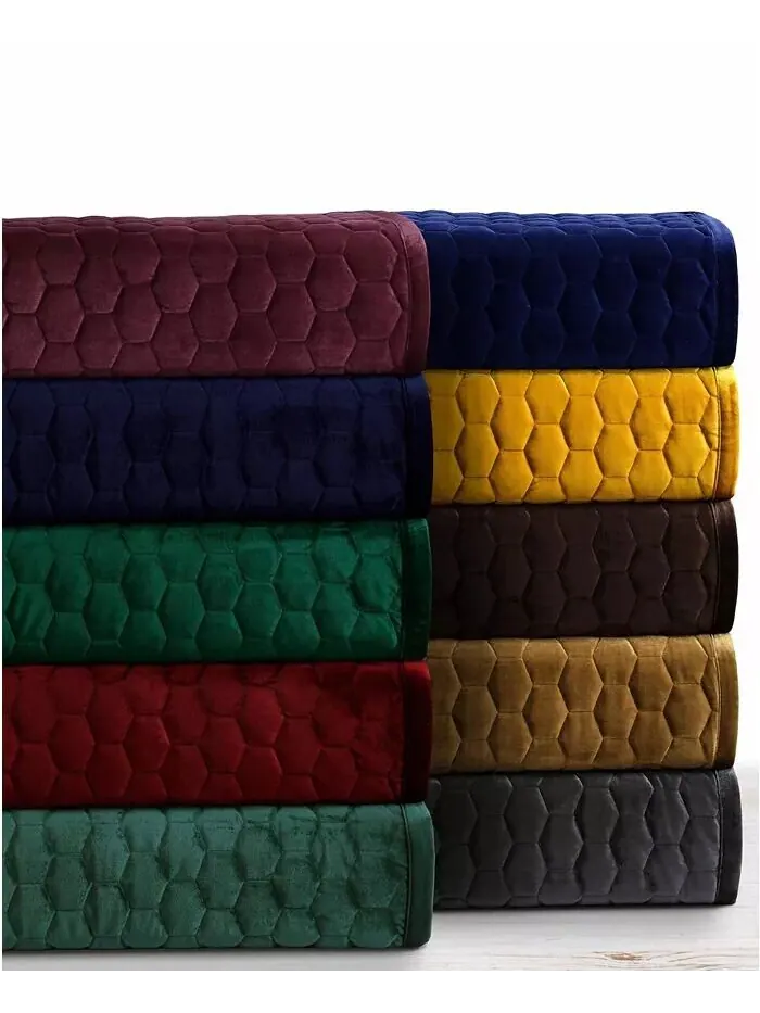 Lugano Honeycomb Velvet Большой однотонный комплект одеял Tribeca Living — изображение 2 из 2, фиолетовый