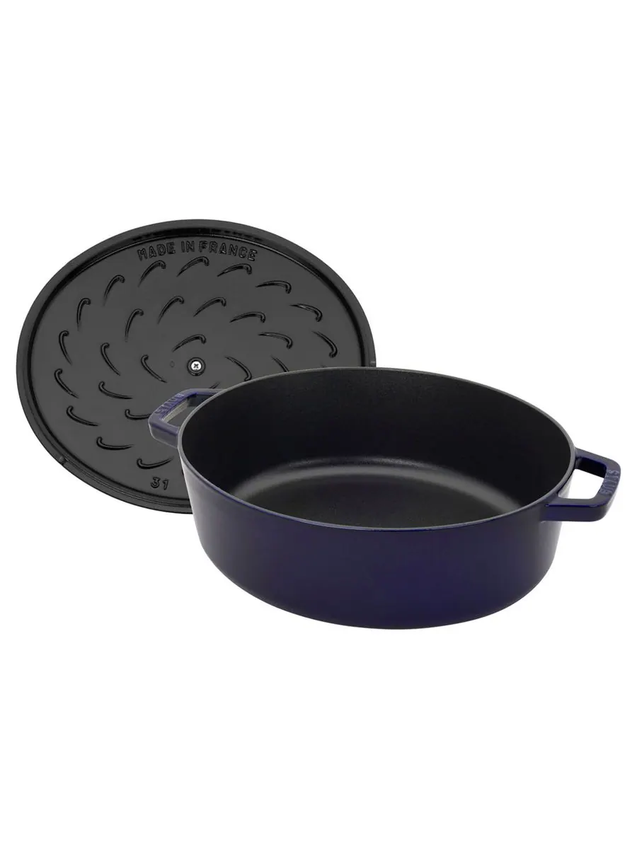 Овальная чугунная утятница Staub Wide, 31 см, 5.9 л — изображение 5 из 10, синий