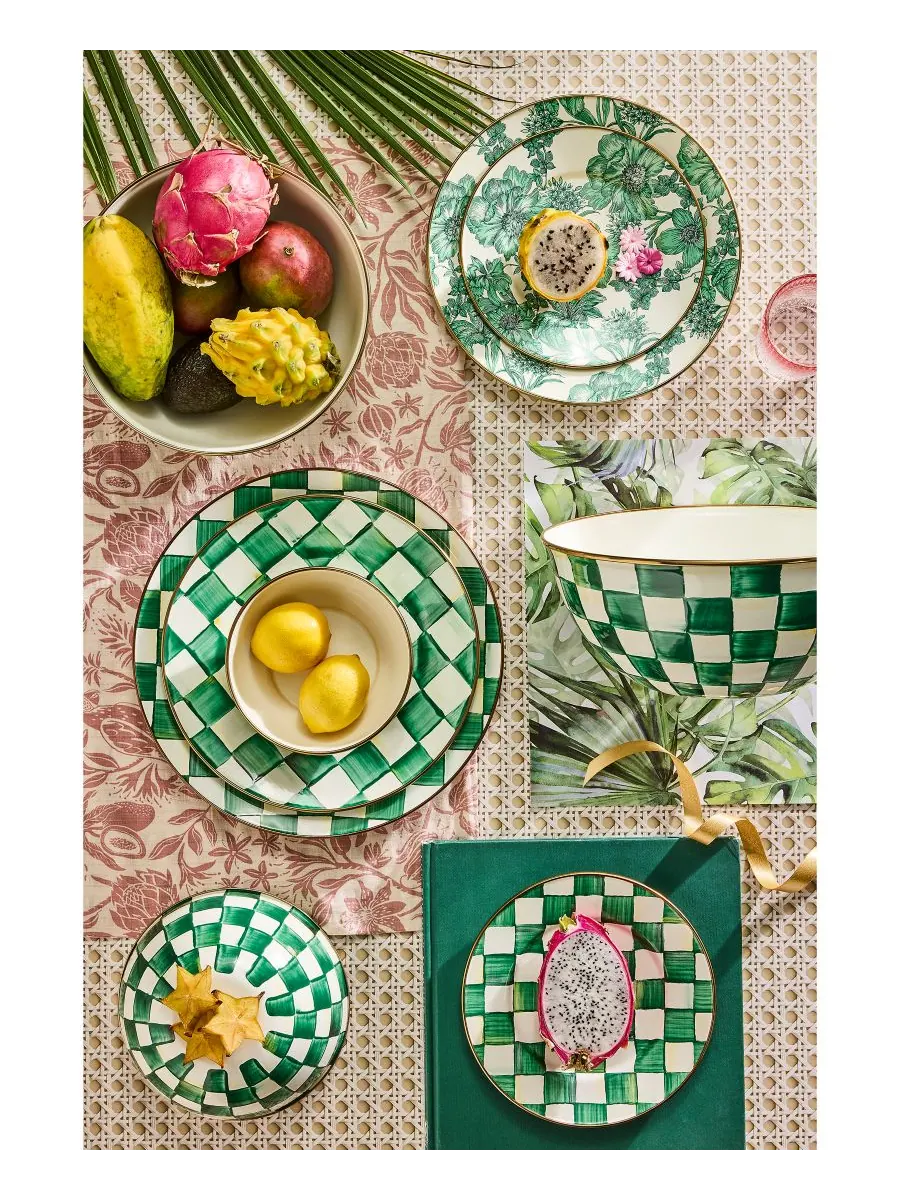 MacKenzie-Childs Большая повседневная миска Emerald Check, 128 унций — изображение 2 из 2, изумруд