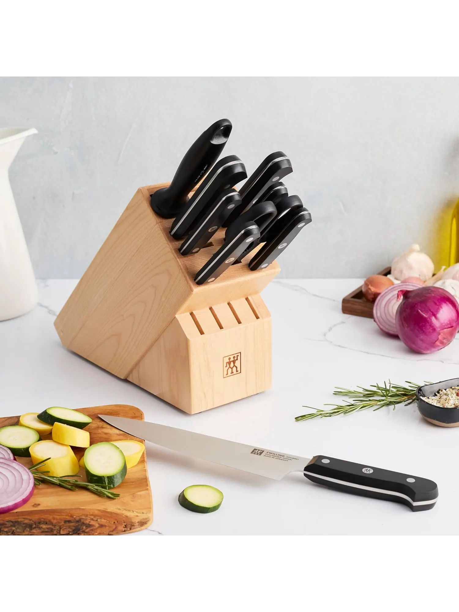 Набор кухонных ножей в блоке ZWILLING Gourmet, 10 предметов — изображение 5 из 8, нет цвета