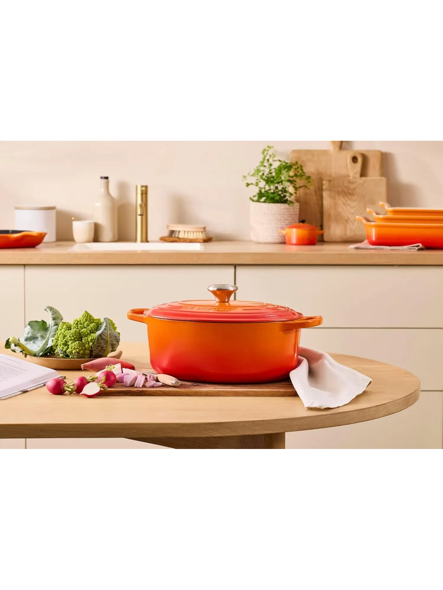Набор чугунной эмалированной посуды Le Creuset Signature, 9 предметов — изображение 16 из 19, оранжевый