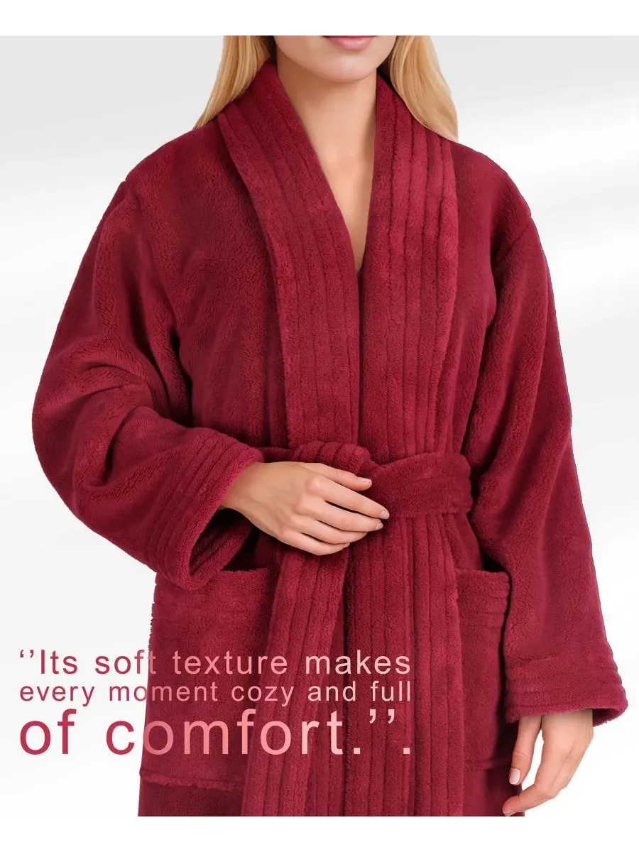 Махровый халат с шалевым воротником, на поясе, с карманами American Soft Linen — изображение 5 из 8, красный