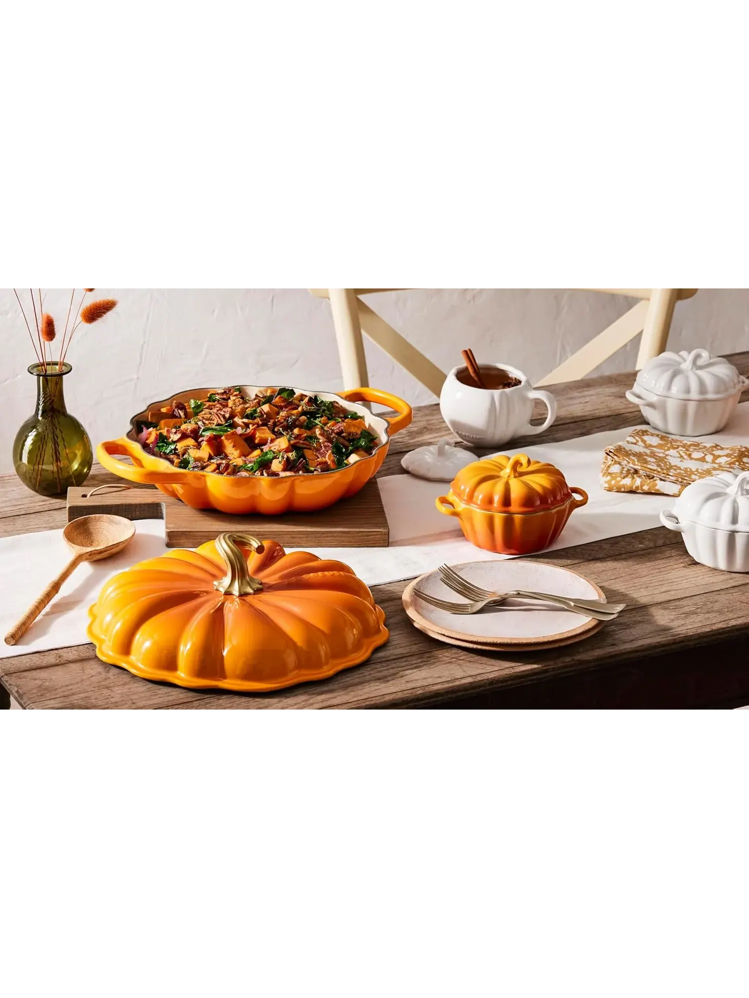 Кастрюля Le Creuset Cast Iron Pumpkin Casserole, 28 см, 2,5 л — изображение 6 из 6, черный