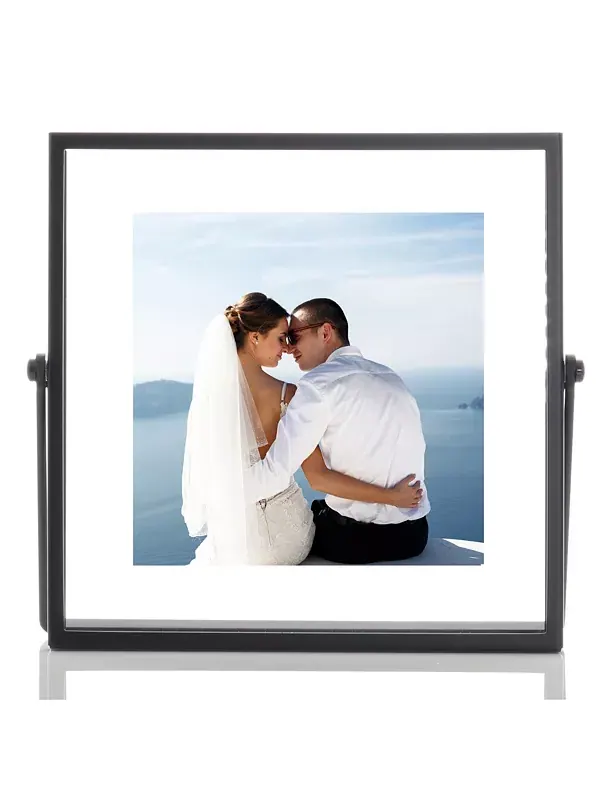 Металлическая мольбертная фоторамка, 4" x 4" Lawrence Frames — изображение 3 из 4, черный