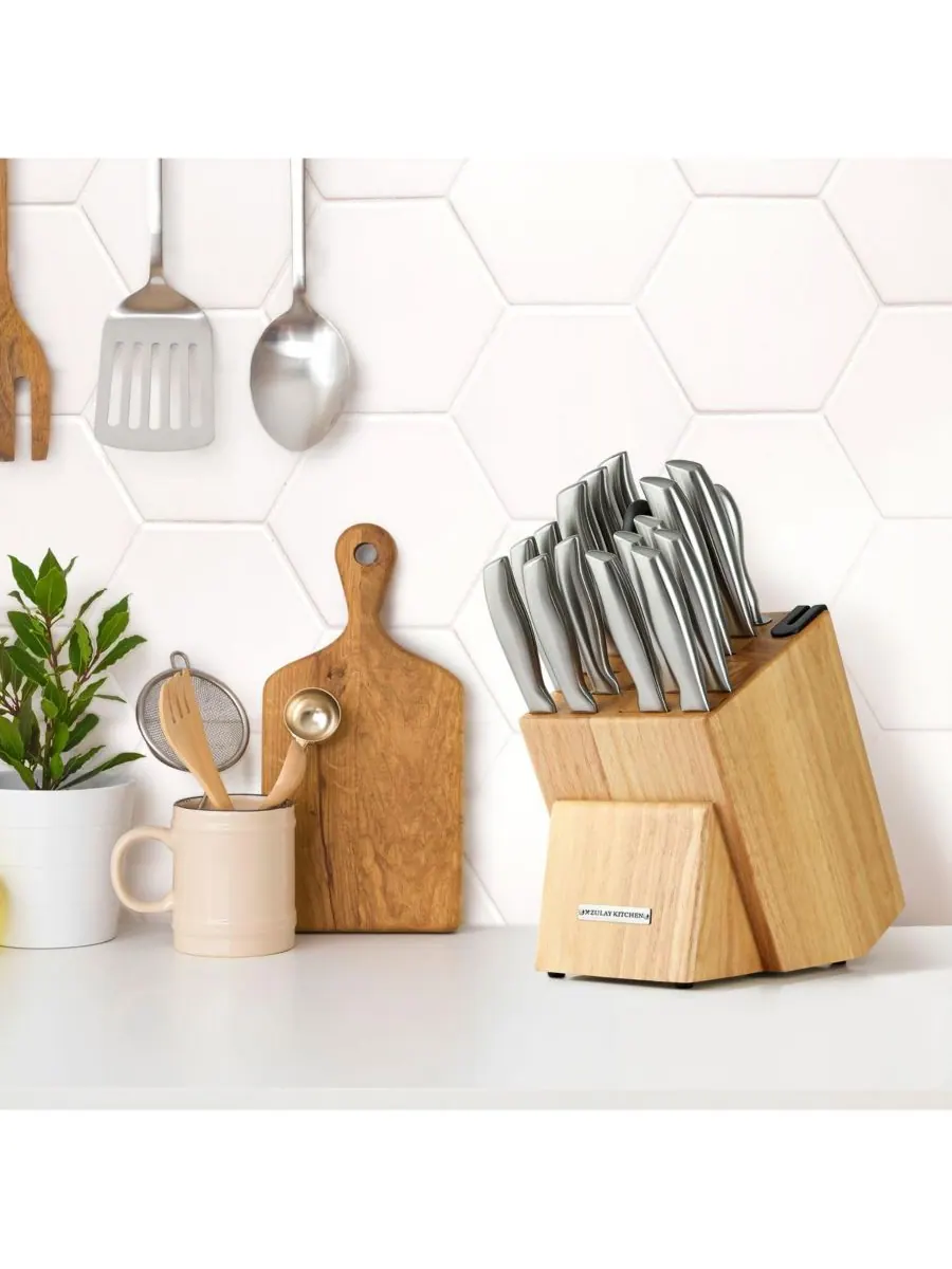 Набор из 18 ножей из нержавеющей стали с подставкой и точилкой Zulay Kitchen — изображение 4 из 6, коричневый