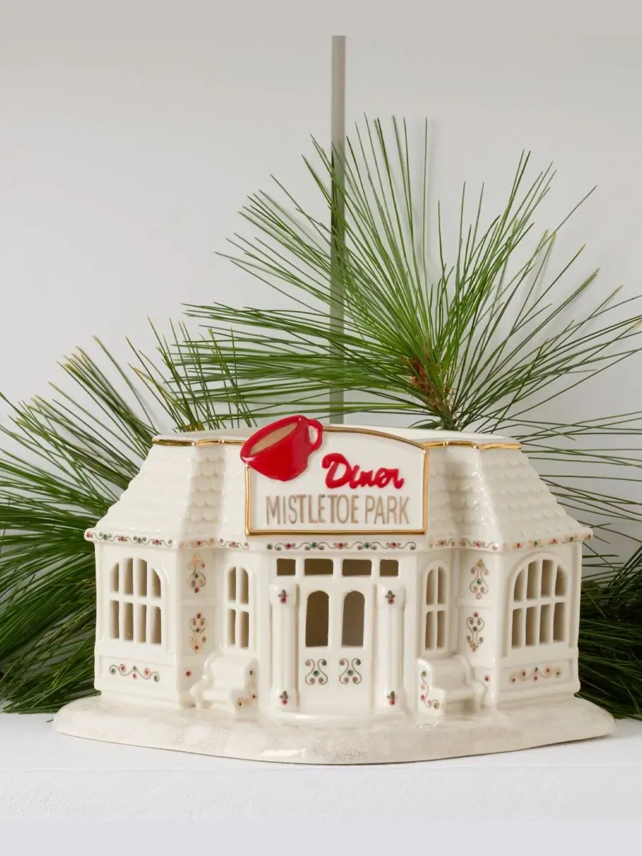 Декоративная фигурка с подсветкой Mistletoe Park Diner Lenox — изображение 5 из 7, мульти