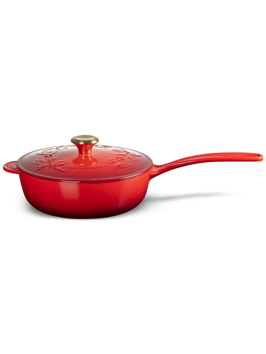 Сотейник чугунный Le Creuset Holly Collection, 2,1 л, 21 см — изображение 2 из 7, красный