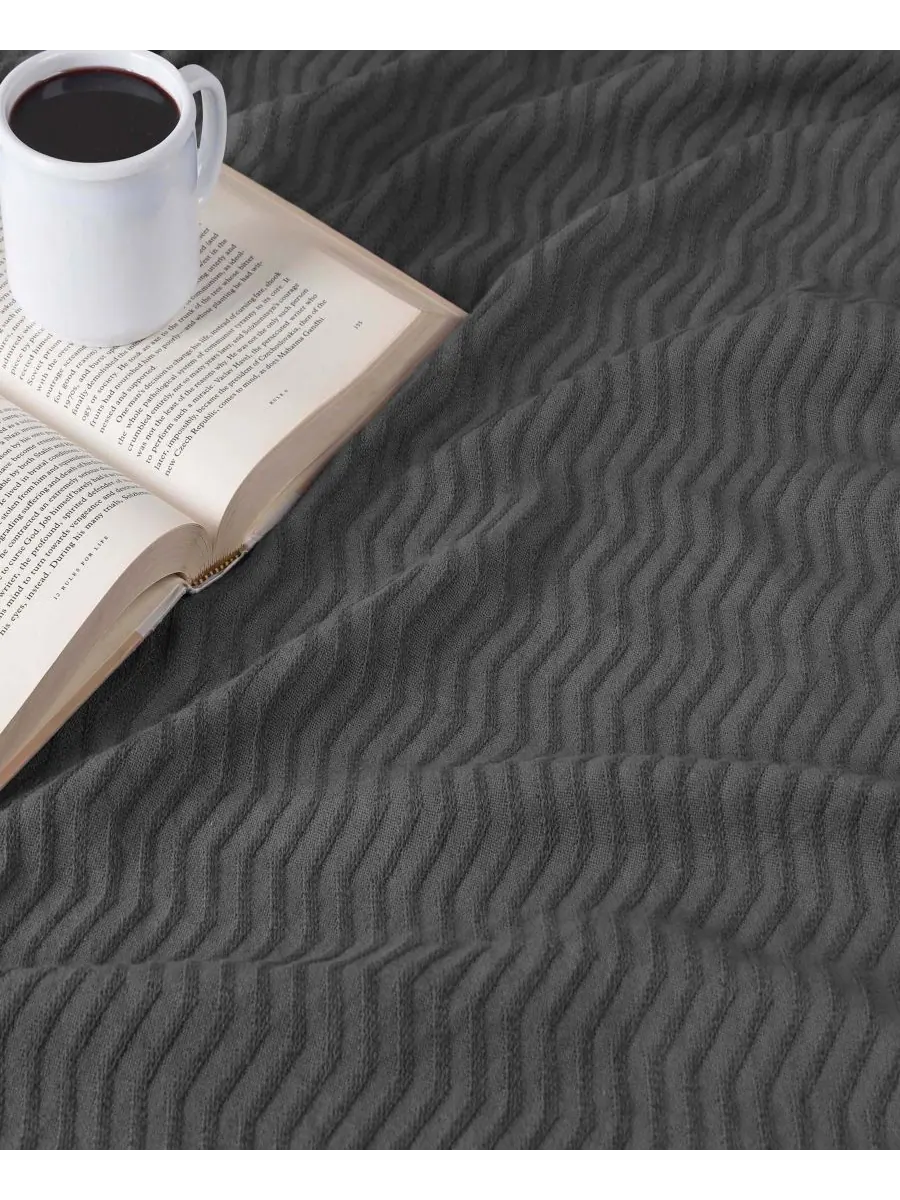 Легкое тканое одеяло Jena Cotton Textured Chevron, размер King Superior — изображение 5 из 7, темно-серый