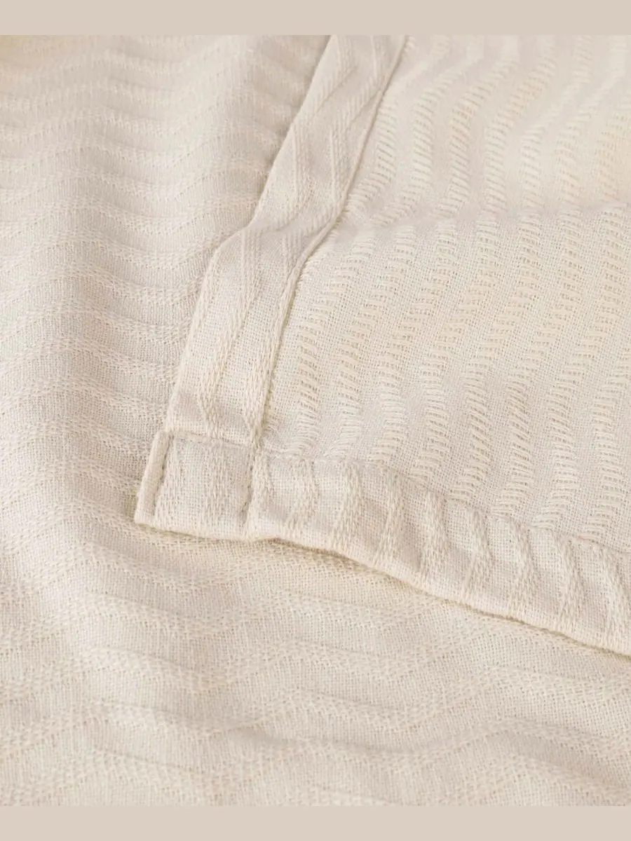 Легкое тканое одеяло Jena Cotton Textured Chevron, размер King Superior — изображение 3 из 7, белый