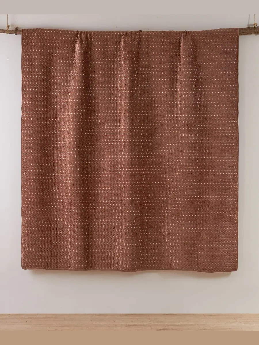 Двустороннее одеяло Velvet Stitch, 3 предмета, размер Full/Queen Levtex — изображение 6 из 6, красный