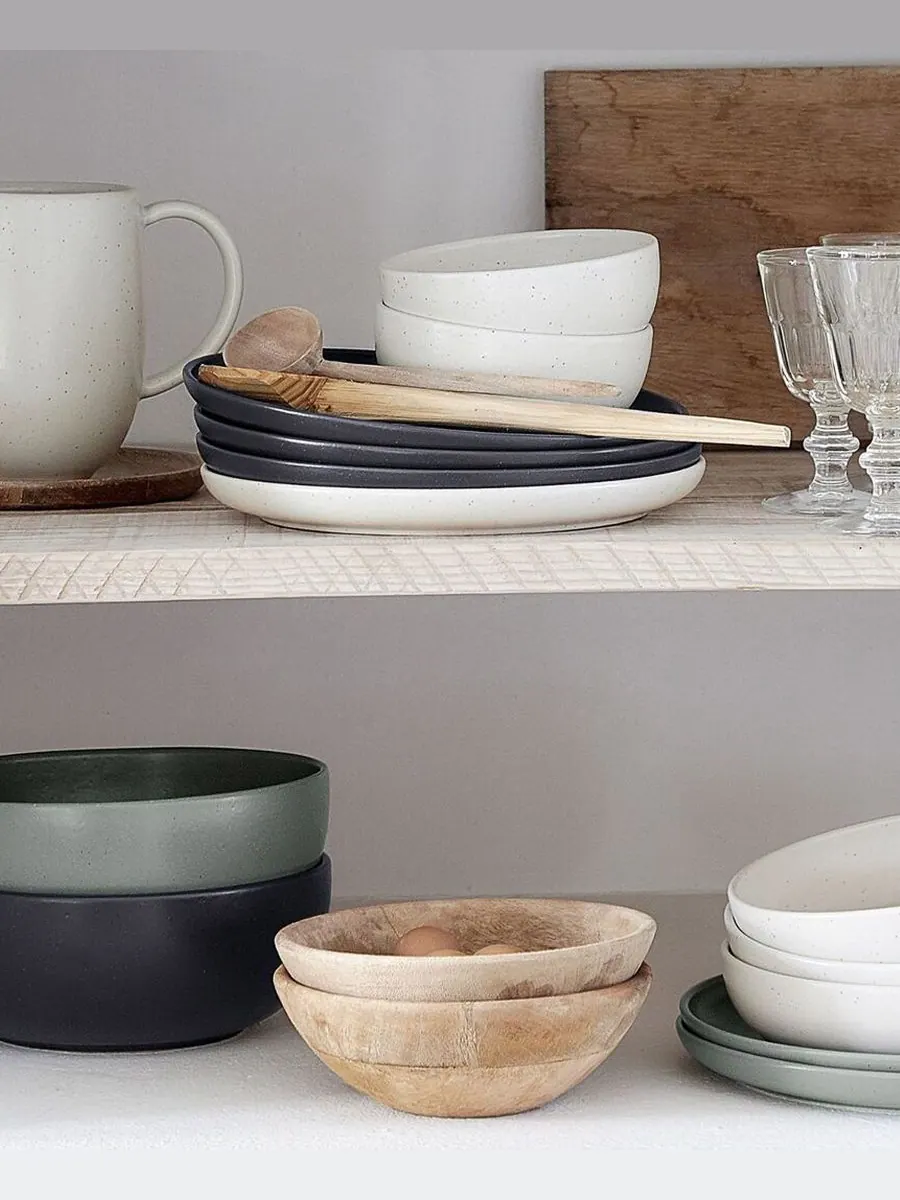 Набор из 4 обеденных тарелок Pacifica Dinnerware Casafina by Costa Nova — изображение 3 из 4, серебристый