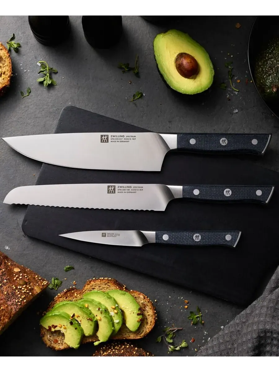 Набор кухонных ножей ZWILLING Spectrum, 3 предмета, шеф-нож/нож для хлеба/овощной нож — изображение 5 из 5