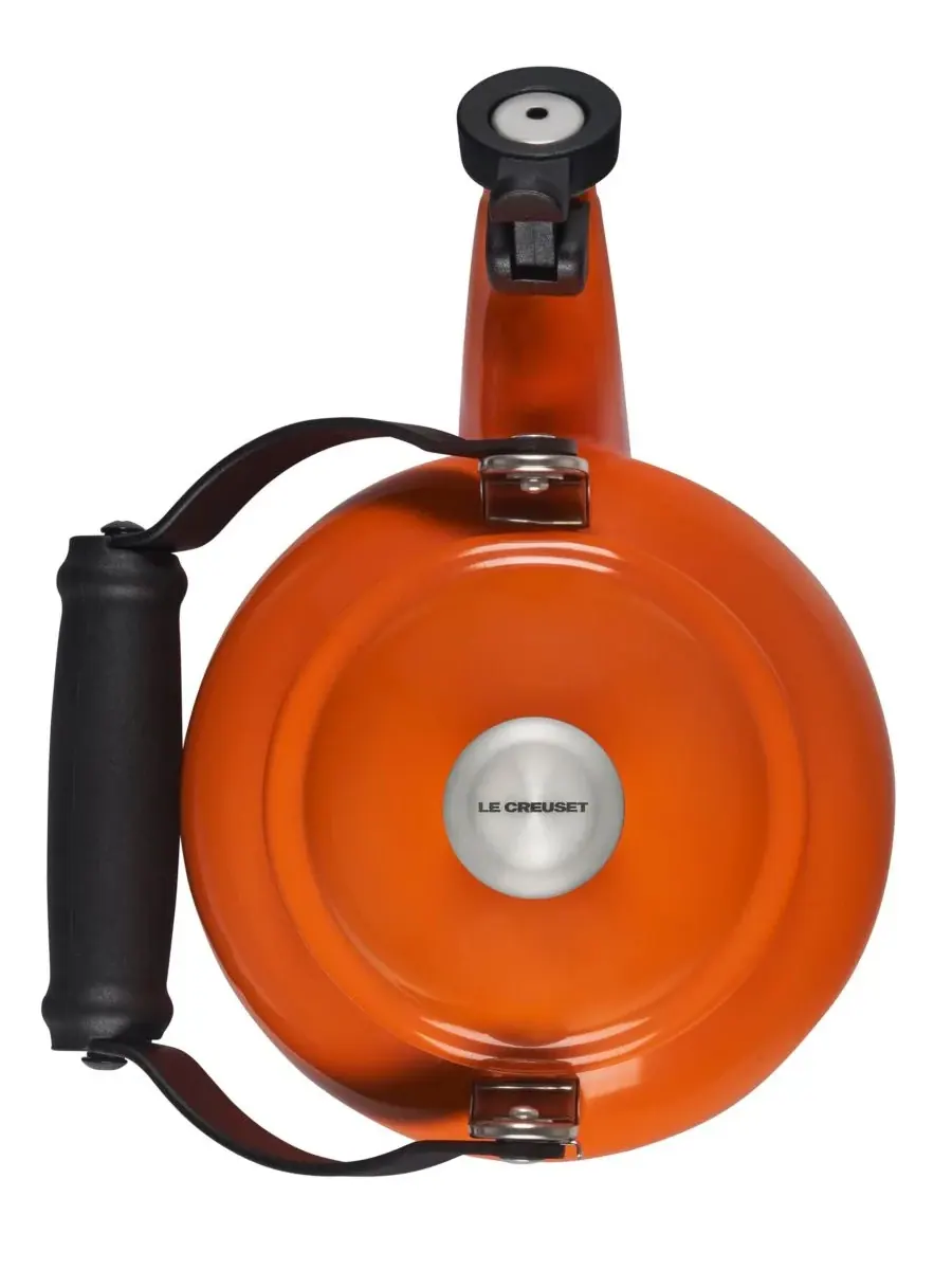 Получайник объемом 1 л, эмалированный, из стали Le Creuset — изображение 2 из 6, пламя