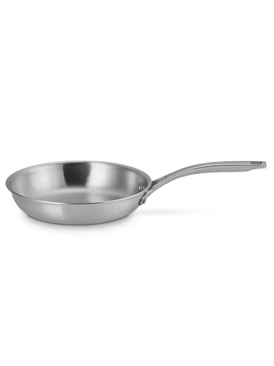Набор из 2 сковородок Essential из нержавеющей стали Le Creuset — изображение 2 из 4, серебряный