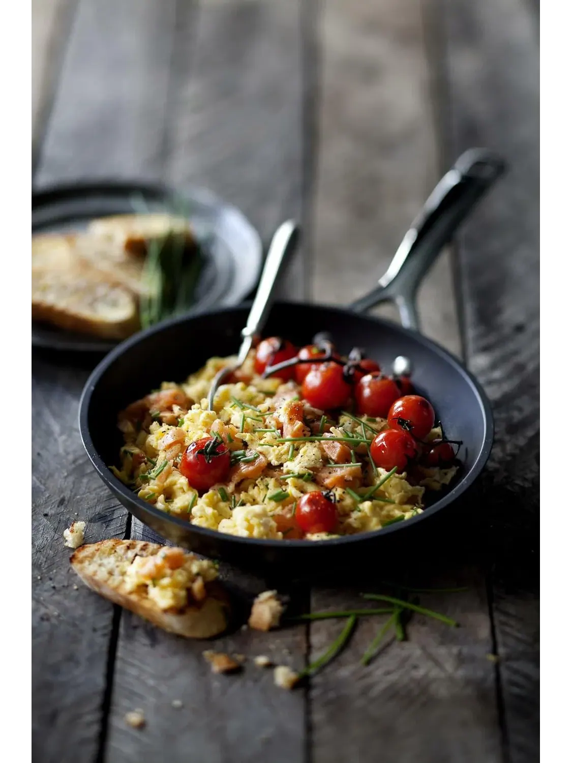 Сковорода Le Creuset Toughened Non-Stick, 20 см — изображение 2 из 10, черный