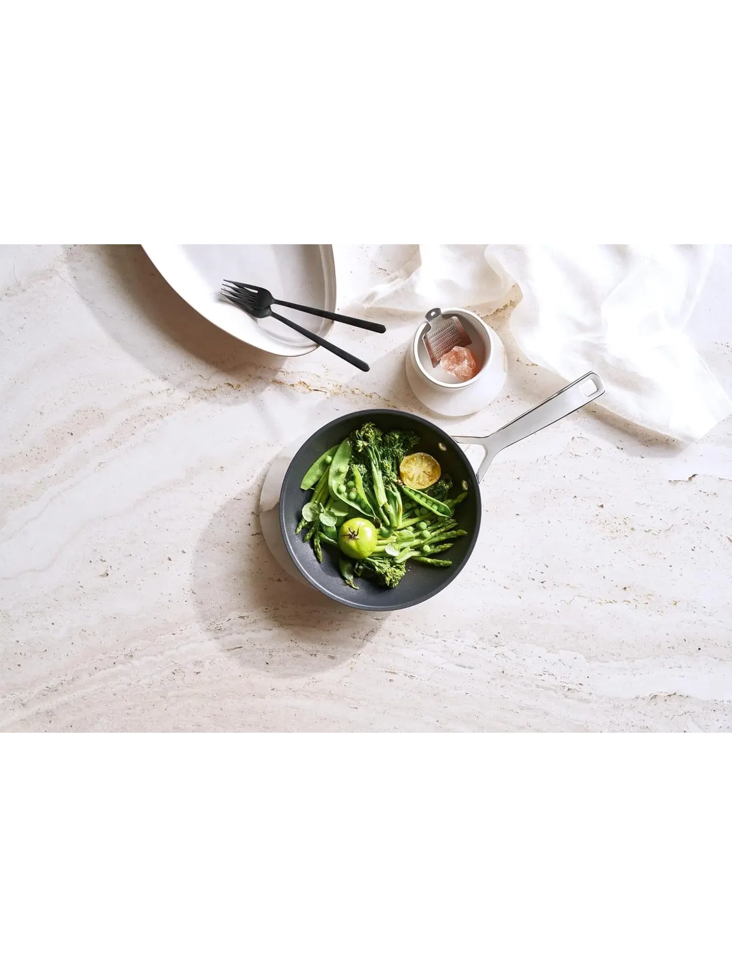 Сковорода Le Creuset Toughened Non-Stick, 20 см — изображение 4 из 10, черный