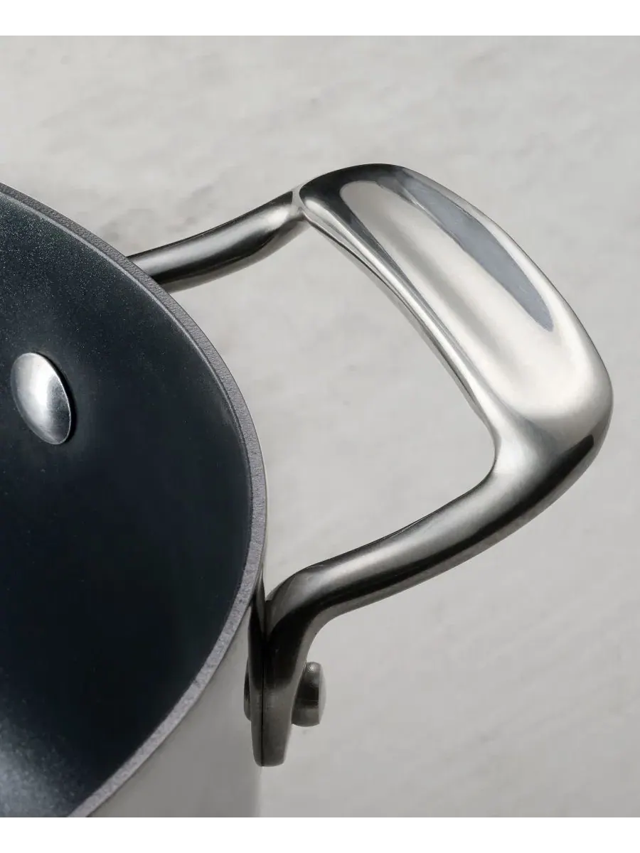 Жаропрочная кастрюля с крышкой Utsava Tri-Ply Clad Stainless Steel, 6.1 л Tramontina — изображение 9 из 11, серебряный