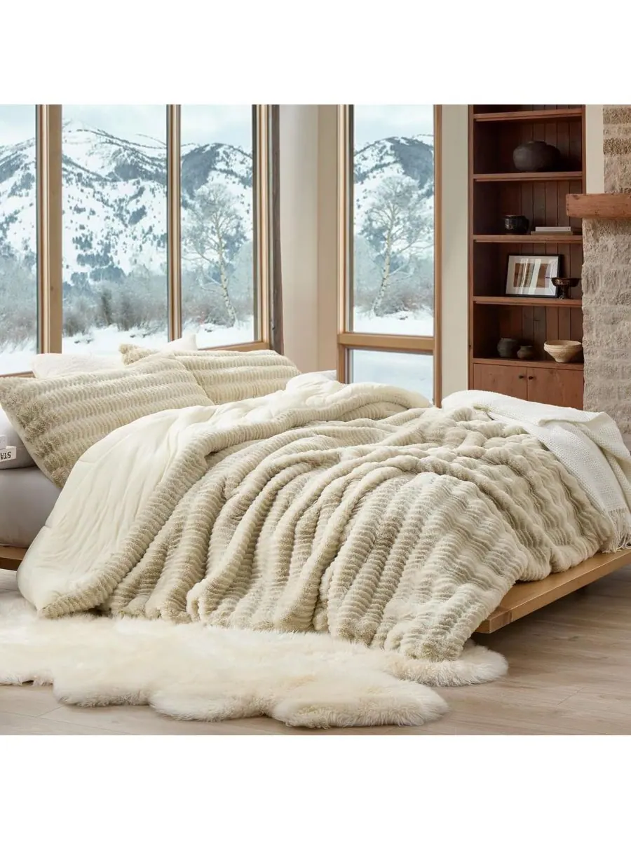 Уютное большое одеяло Chunky Bunny Peak of Cozy Coma Inducer — изображение 2 из 4, натуральный бежевый