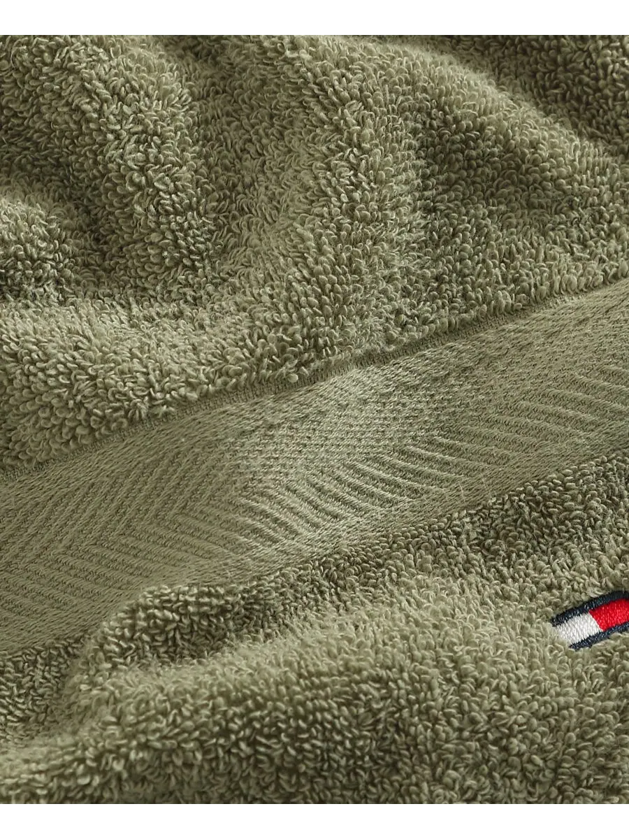 Современное американское полотенце для рук из однотонного хлопка, 40 см x 66 см Tommy Hilfiger — изображение 5 из 10