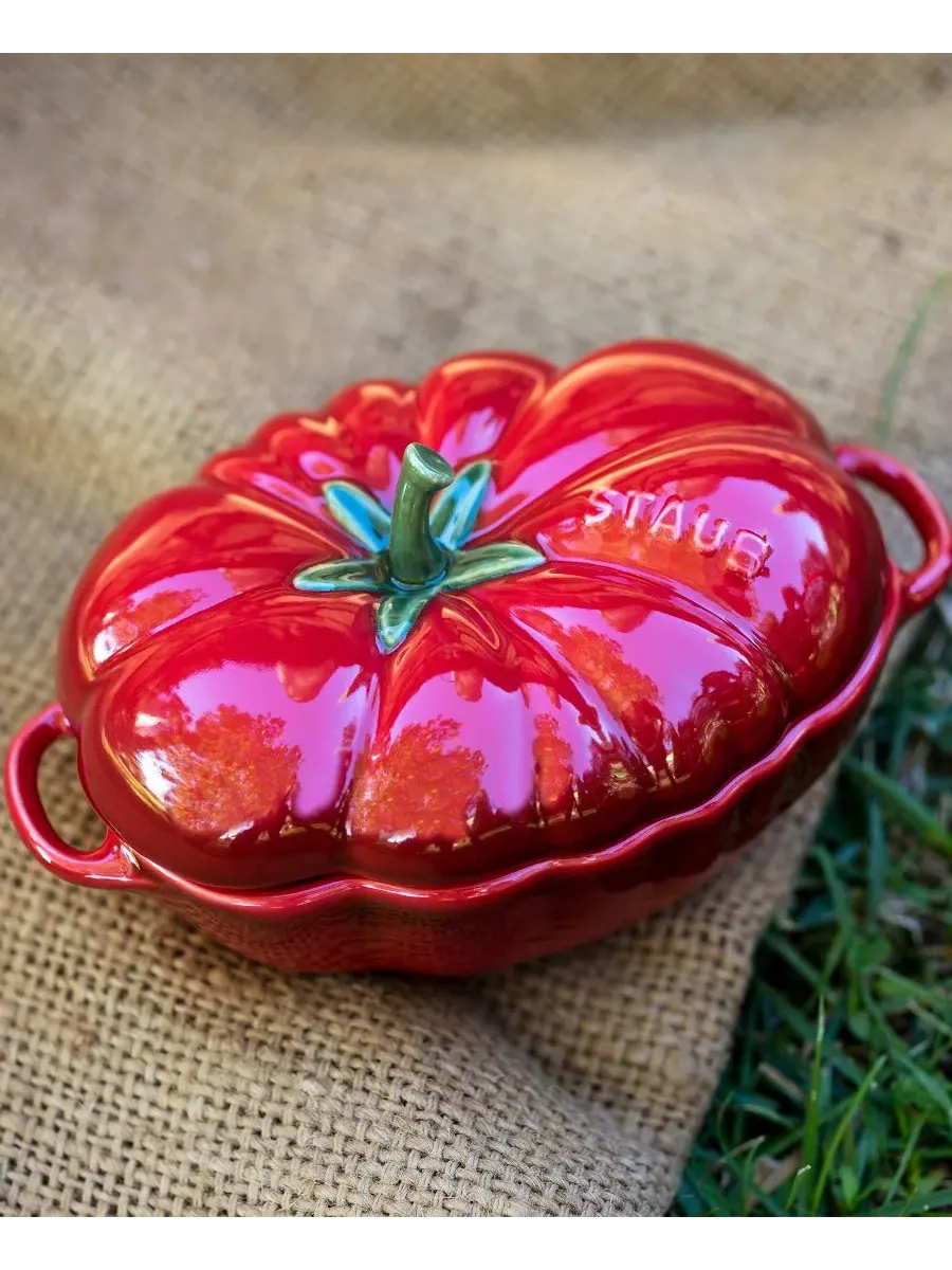 Фигурная кокотница Staub Ceramic «Томат», 12 см, 0.47 л — изображение 4 из 6, томатный