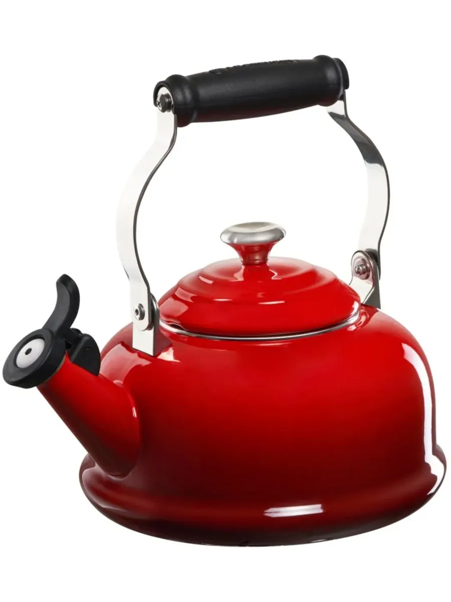 Эмалированный стальной чайник с шумовкой, объемом 2 л Le Creuset