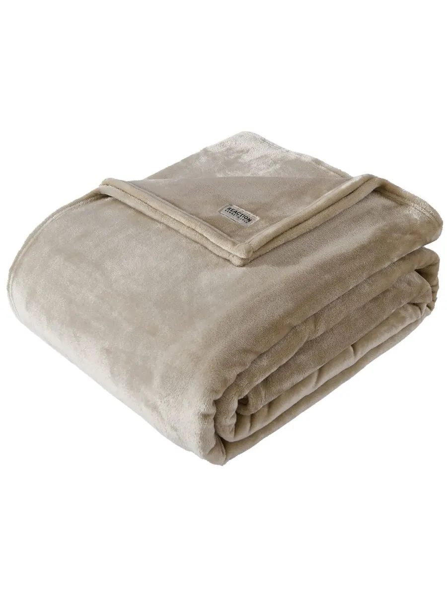 Мягкое плюшевое одеяло kenneth cole reaction solid ultra soft plush blanket, размер king.