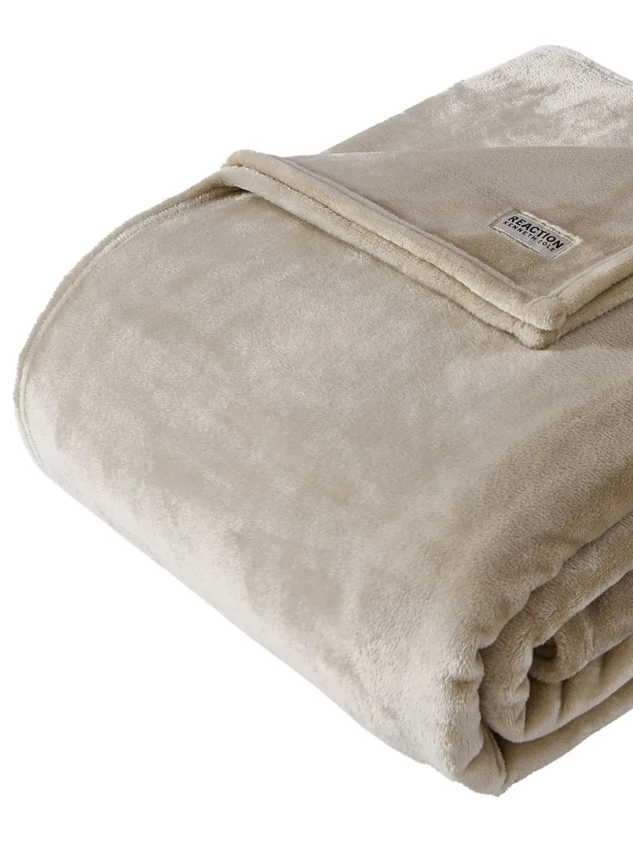 Мягкое плюшевое одеяло kenneth cole reaction solid ultra soft plush blanket, размер king. — изображение 2 из 5, овсяный