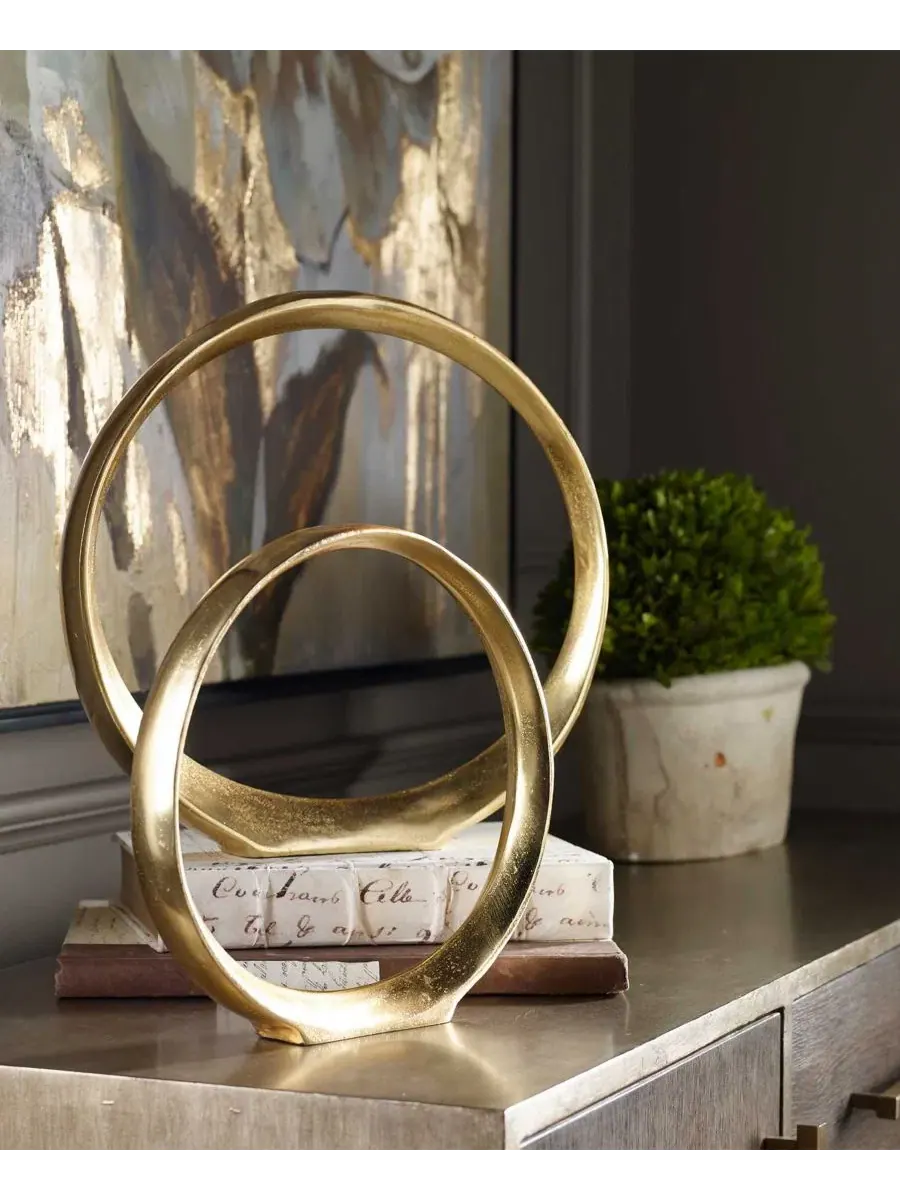 Набор из 2 скульптур в виде колец Химены Uttermost — изображение 2 из 6, золото