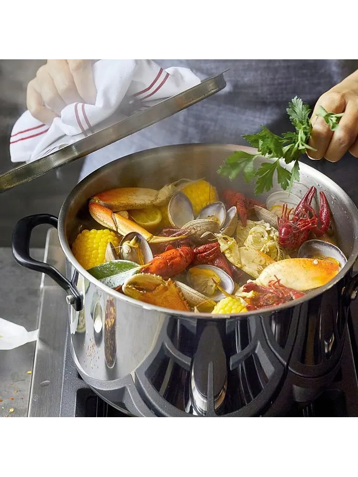 Кастрюля KitchenAid 5-Ply Clad Stainless Steel Induction, 7,6 л — изображение 2 из 10, серебряный