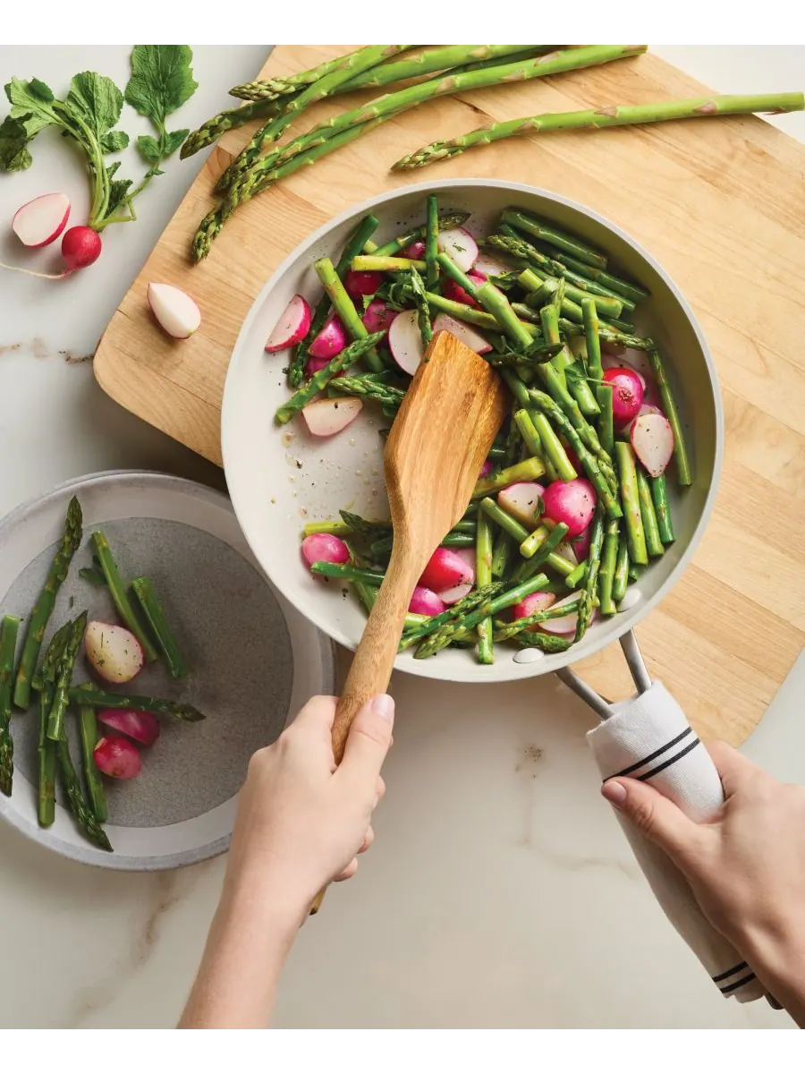 Сковорода KitchenAid Hard-Anodized Ceramic Induction, 25 см — изображение 9 из 10, белый