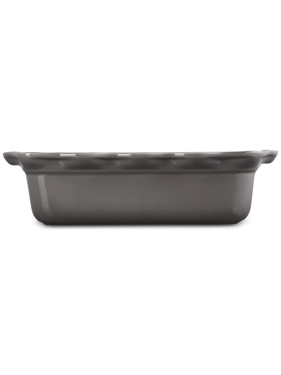 Форма для запекания Le Creuset Heritage Fluted Loaf Pan, 23 см, 1 л — изображение 2 из 2, устрица