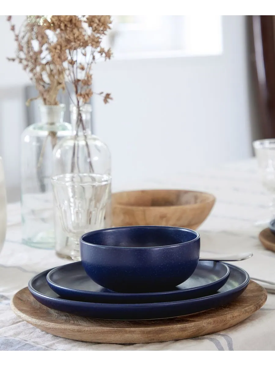 Набор из 4 тарелок для пасты Pacifica Serveware, объем 33 унции Casafina by Costa Nova — изображение 3 из 3, серебристый