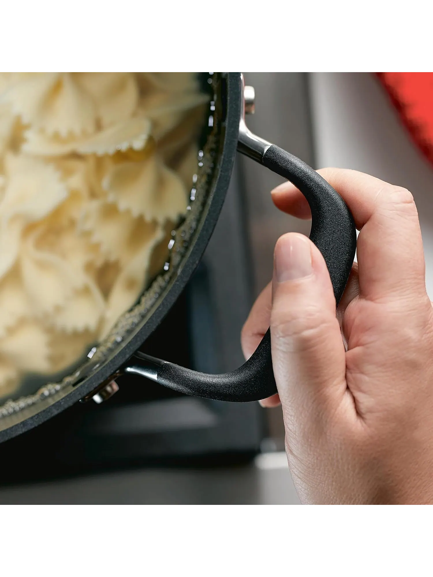 Кастрюля KitchenAid Hard-Anodized, 7,6 л — изображение 10 из 14, черный