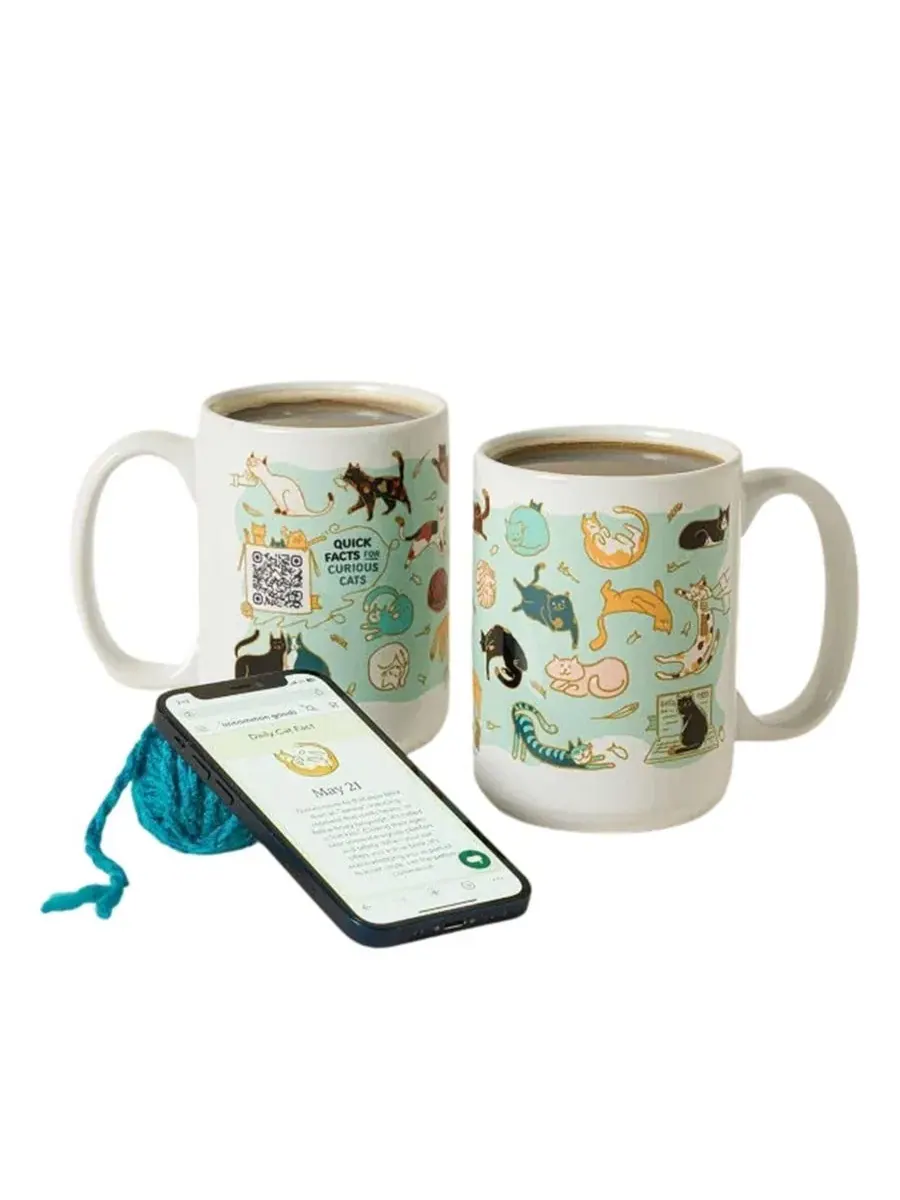 Кружка с принтом кошек и QR-кодом Cat Lover Interactive QR Mug Uncommon Goods — белый