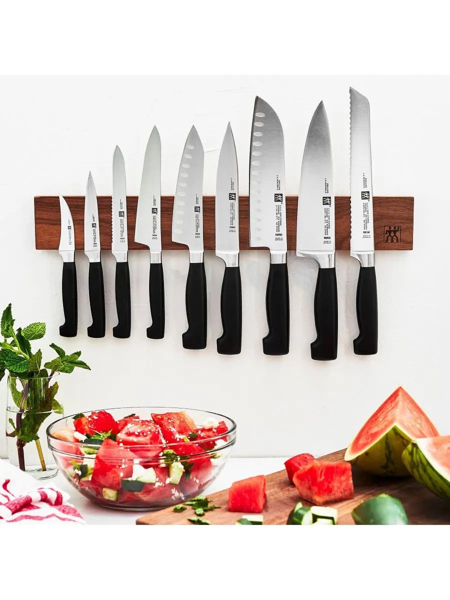 Универсальный нож Four Star 6 дюймов ZWILLING — изображение 4 из 5, черный