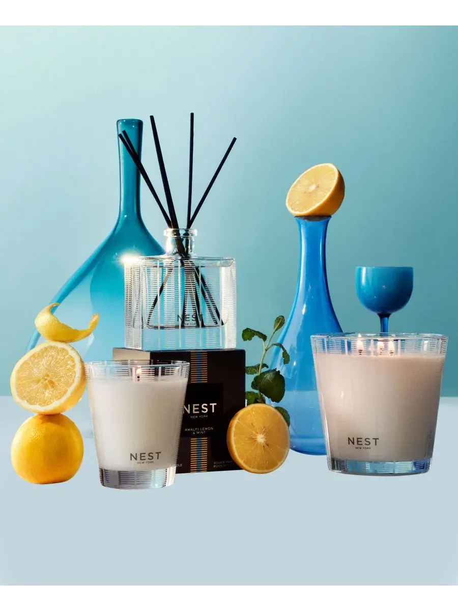 Трехфитильная свеча Amalfi Lemon and Mint, 598 г Nest New York — изображение 4 из 4, нет цвета