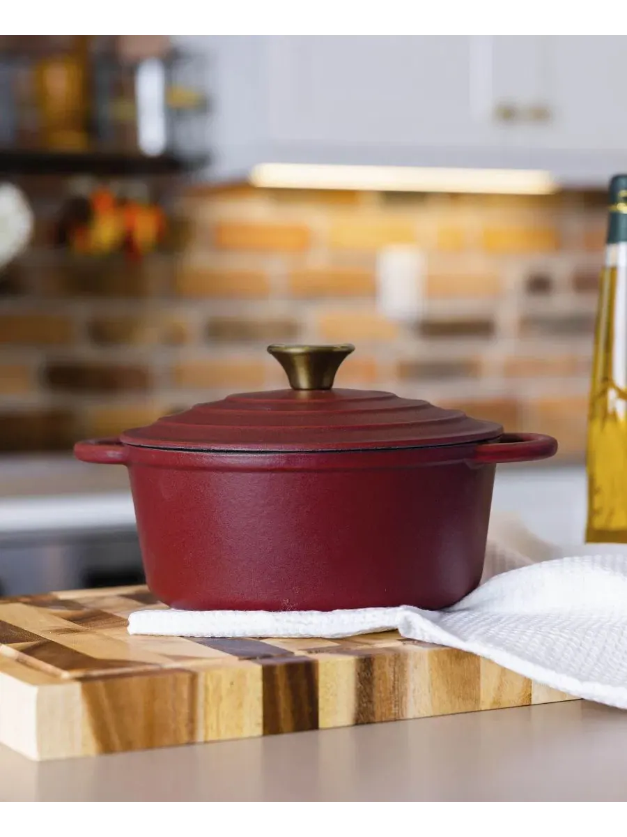 Эмалированная чугунная кастрюля-казан объемом 3 л с крышкой Sedona Kitchen — изображение 6 из 9, красный