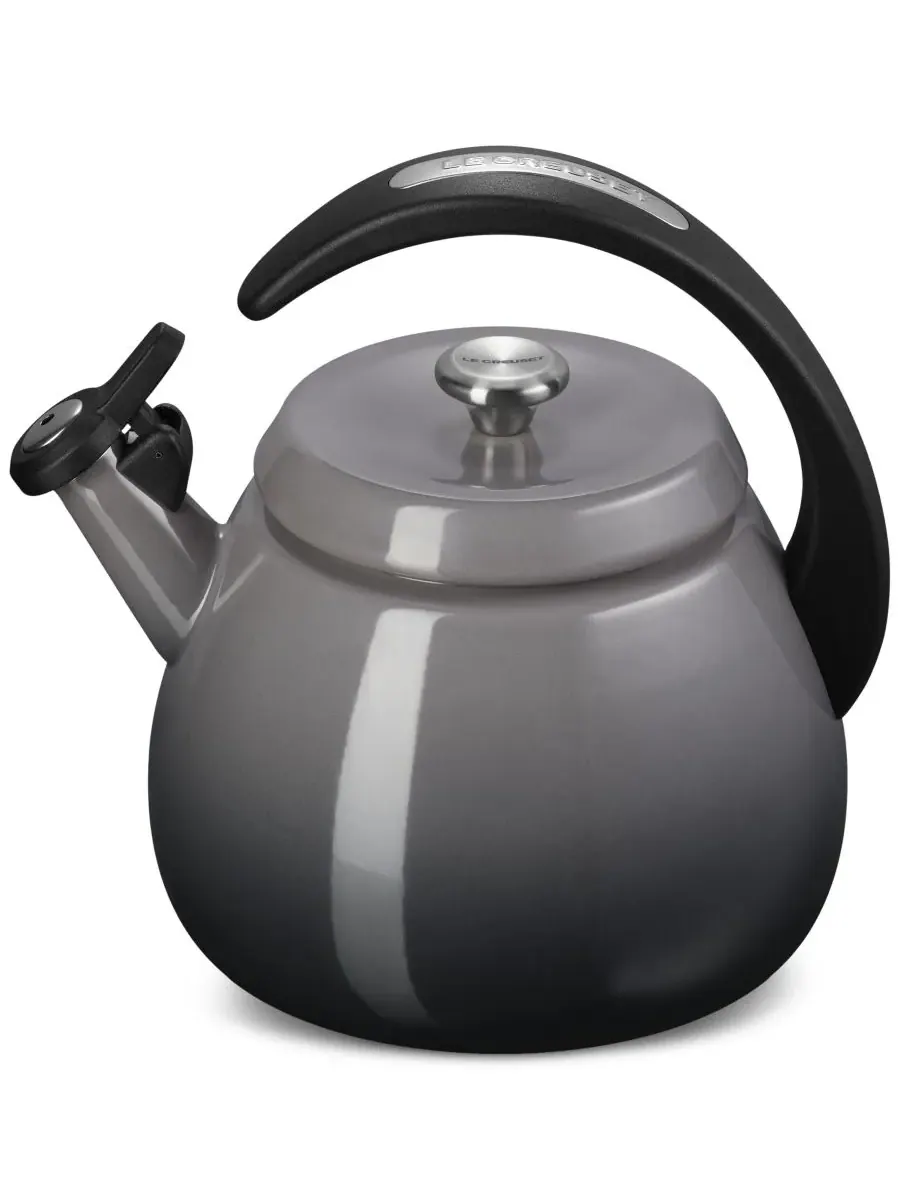 Чайник-колпак объемом 2 л, эмалированный по стали Le Creuset, устричный — изображение 2 из 4, устрица