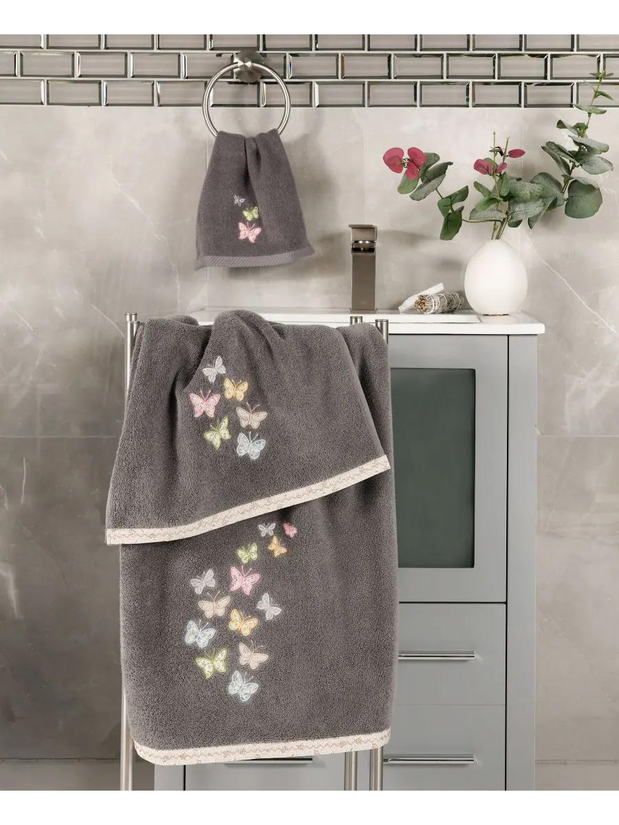 Набор из двух полотенец для рук из турецкого хлопка с вышивкой «Марипоса» Linum Home — изображение 3 из 4, темно-серый