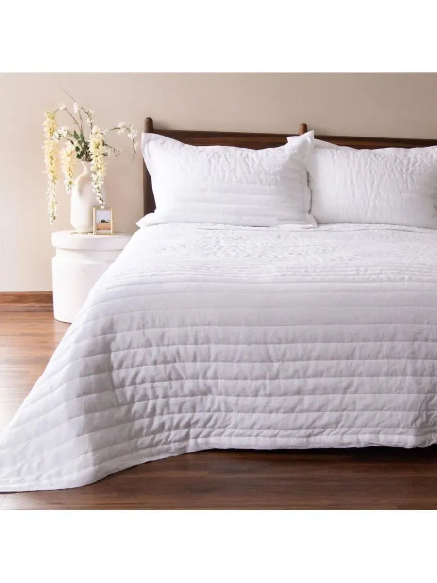 Стеганое одеяло из французского льна с наволочками, Twin/Twin XL Bokser Home — изображение 1 из 11, белый